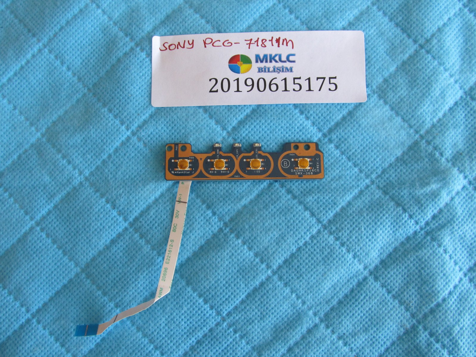 Sony pcg-71811m tetik karti ve flex orjinal ürün