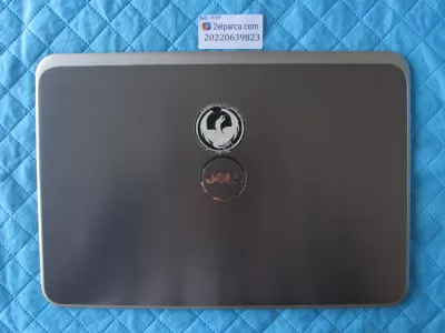 Dell 5537 ekran arka kapak lcd back cover (1 vida yeri tamirli)