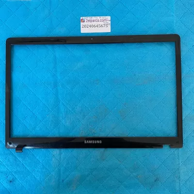 Samsung NP270 ön çerçeve kapak orjinal ürün
