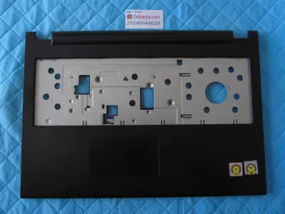 Dell 15-3000 üst kasa klavye kasa p40f (1 vida yeri tamirli)