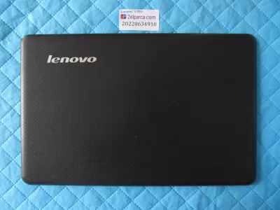 Lenovo g550 ekran arka kapak lcd back cover (menteşe kapaklari eksik)