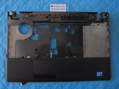 Sony pcg-81112m üst kasa klavye kasa orjinal ürün