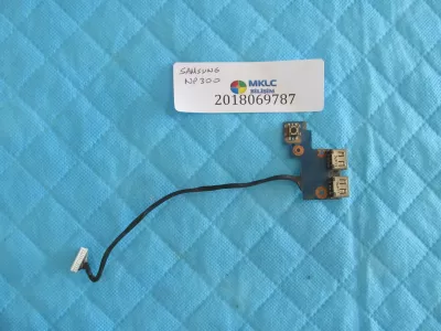 Samsung np300 usb port flex ve tetik karti orjinal ürün