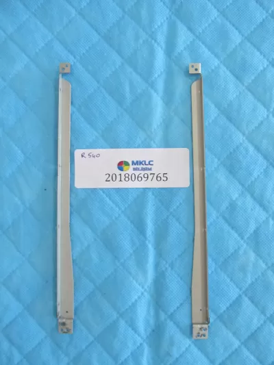 Samsung r540 menteşe seti