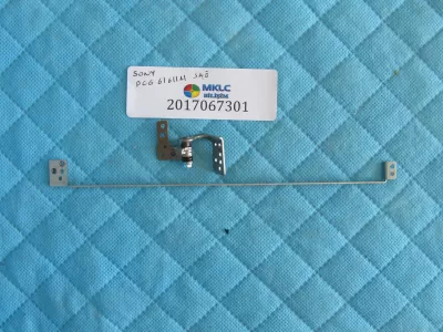 Sony pcg 61611m sağ menteşe