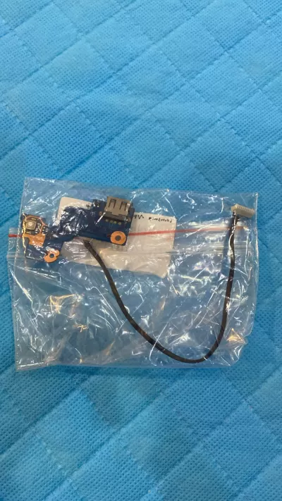 SAMSUNG NP-RV511 USB KART