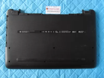 Hp 15-ac119nt alt kasa (sol alt köşede ufak kirik var harici sorunsuz) plastikleri üzerinde