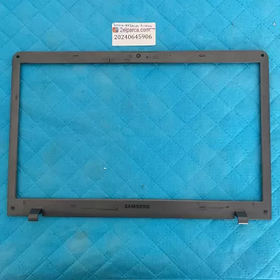 Samsung NP355 ön kapak çerçeve bezel orjinal ürün