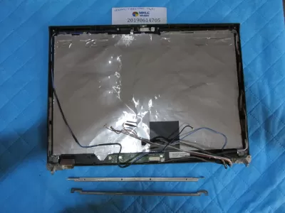Lenovo thinkpad t410 cover ve menteşe