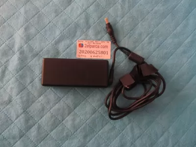 Sony orjinal adaptör vgp-ac16v8 16volt 4amper sari iğneli uç